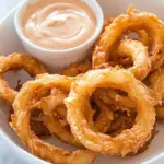 Crispy Onion Rings with Dipping Sauce