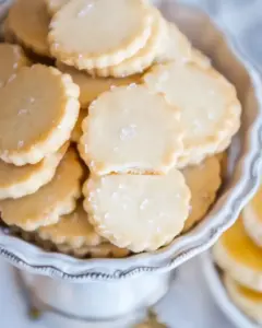 Keto Shortbread Cookies