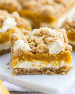 Pumpkin Cheesecake Crumb Bars