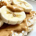 Rice Cakes with Peanut Butter and Banana