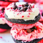 Strawberry Chocolate Chip Oreos